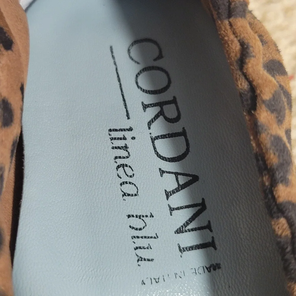 Cordani Linea Blu Suede Leopard Cheetah Ballet Flats Slip On Womens 7
